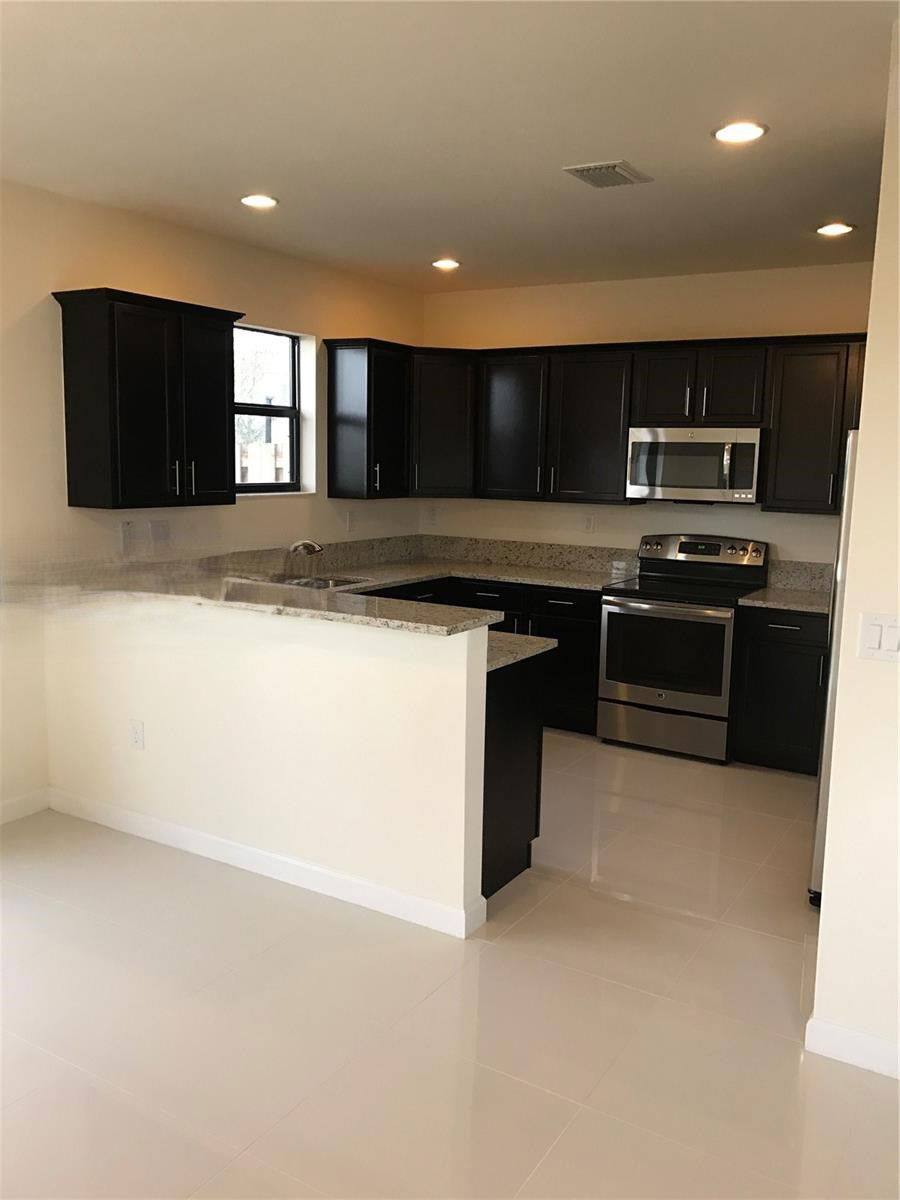 Townhouse for rent at 8806 NW 103rd Ave, Miami, FL 33178