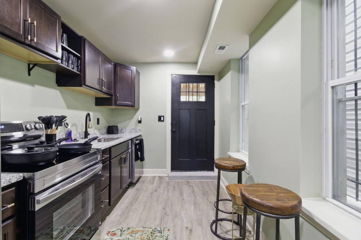 Townhouse for rent at 1232 W Lombard St, Baltimore, MD 21223