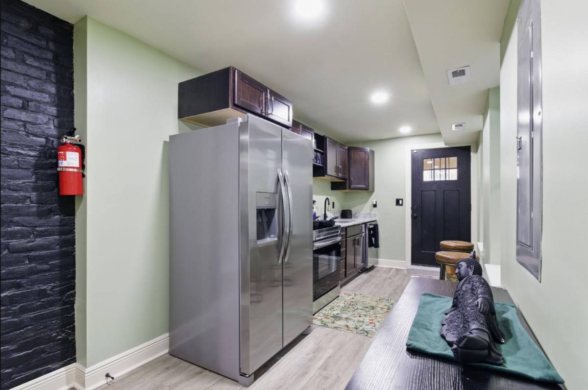 Townhouse for rent at 1232 W Lombard St, Baltimore, MD 21223