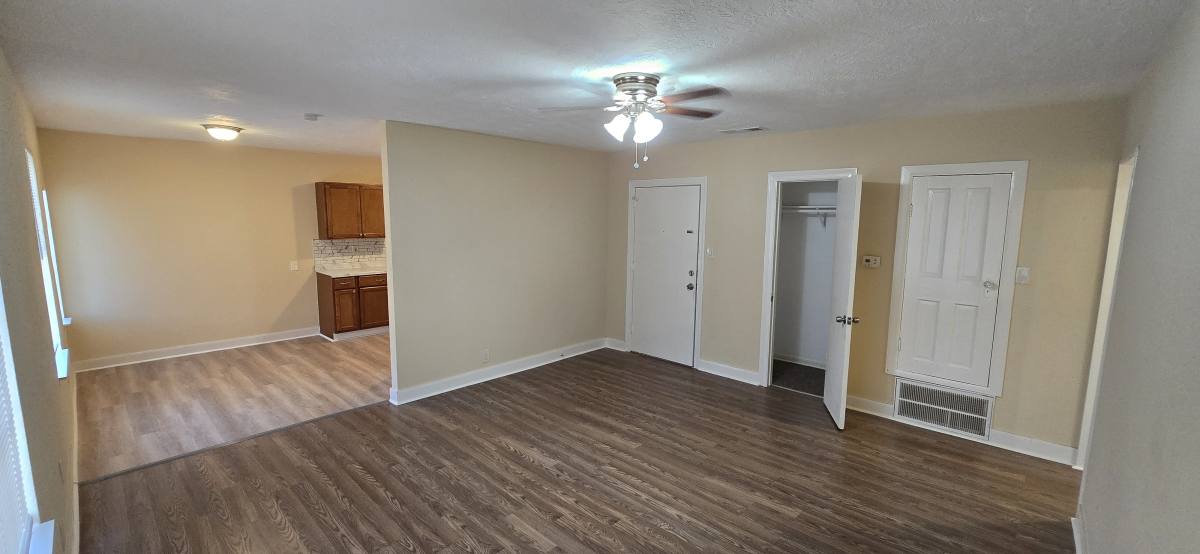 Apartment for rent at 4211 Chartres St, Houston, TX 77004