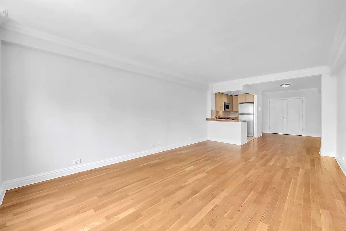 Apartment for rent at 41 Park Ave #12BB, New York, NY 10016