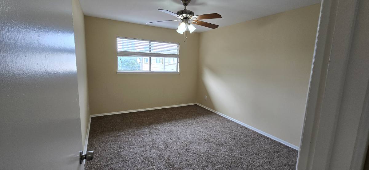 Apartment for rent at 2414 Mimosa Dr #5, Houston, TX 77019