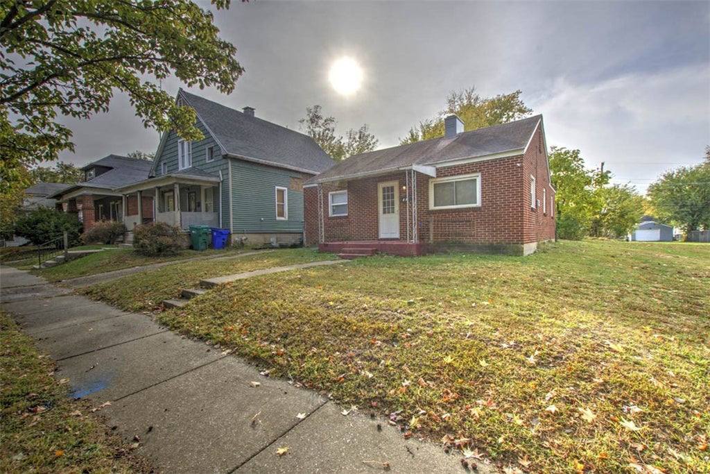 House for rent at 1329 E Main St, Decatur, IL 62521