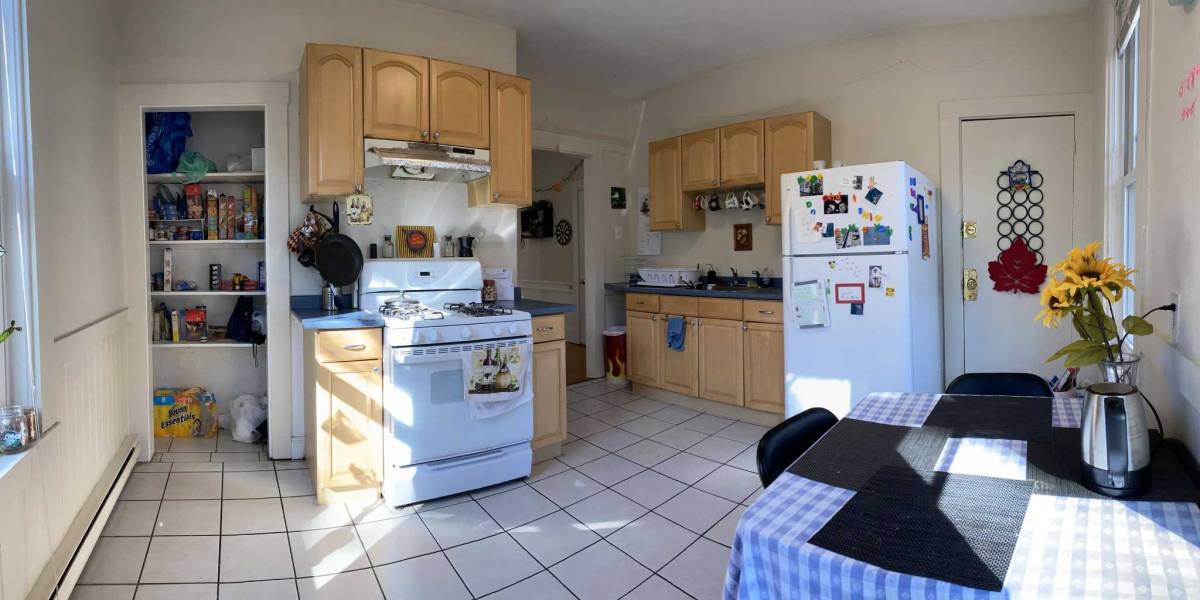 Apartment for rent at 118 Hyde Park Ave, Jamaica Plain, MA 02130
