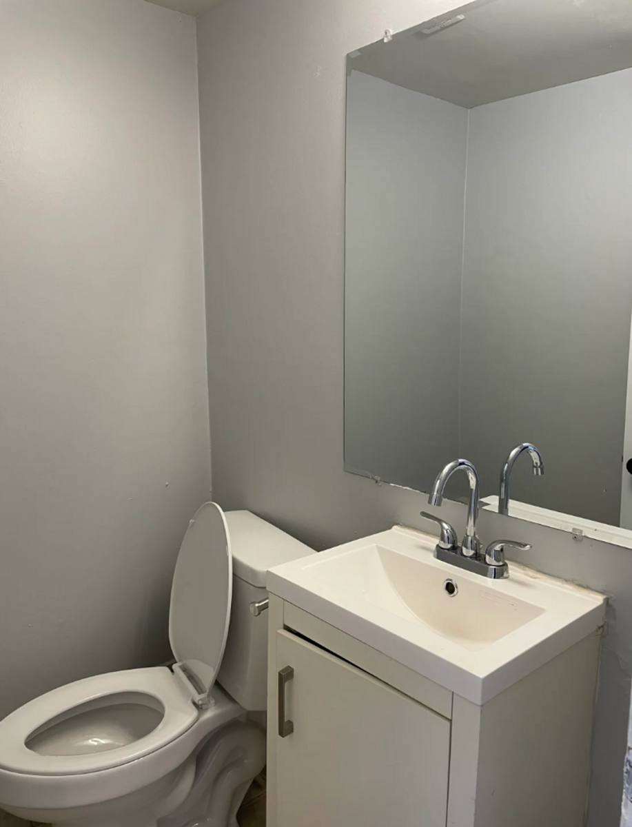 Townhouse for rent at 1108 Marble St, Charlotte, NC 28208