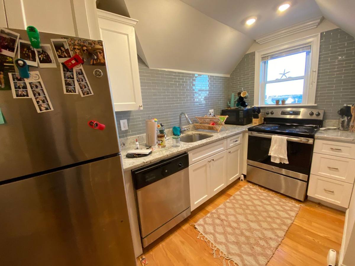 Apartment for rent at 67 Temple St #3, Somerville, MA 02145