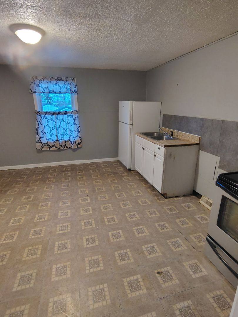 Apartment for rent at 2703 Tremper Ave, Sandusky, OH 44870
