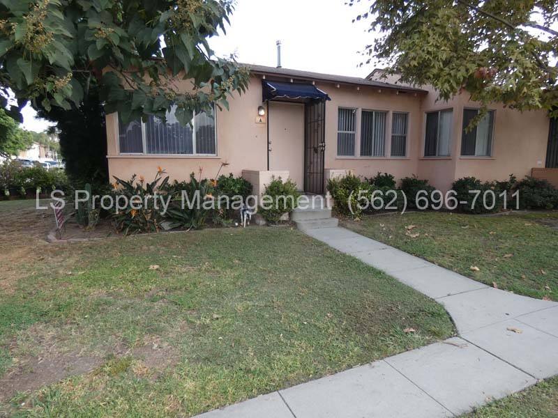 Apartment for rent at 8454 Victoria Ave, South Gate, CA 90280