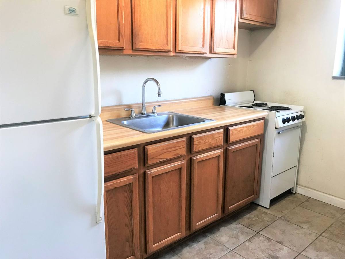 Townhouse for rent at 824 Perry Highway, Pittsburgh, PA 15229