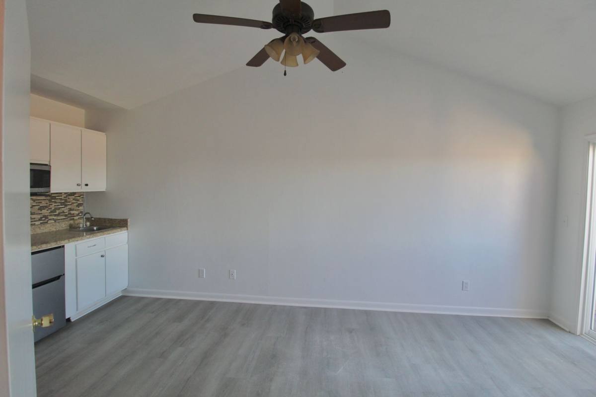 Townhouse for rent at 1380 Bradley Dr, Harrisonburg, VA 22801