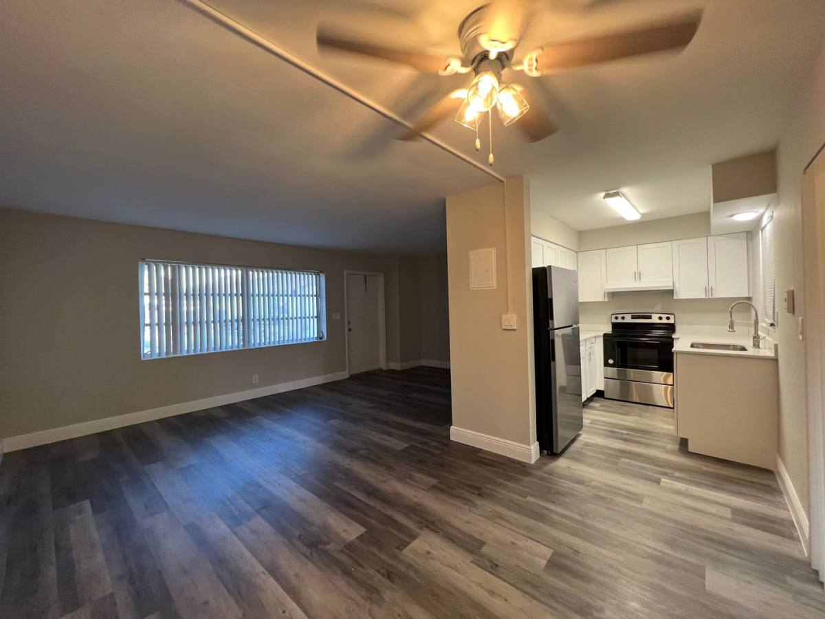 Apartment for rent at 5841 NE 18th Ave, Fort Lauderdale, FL 33334
