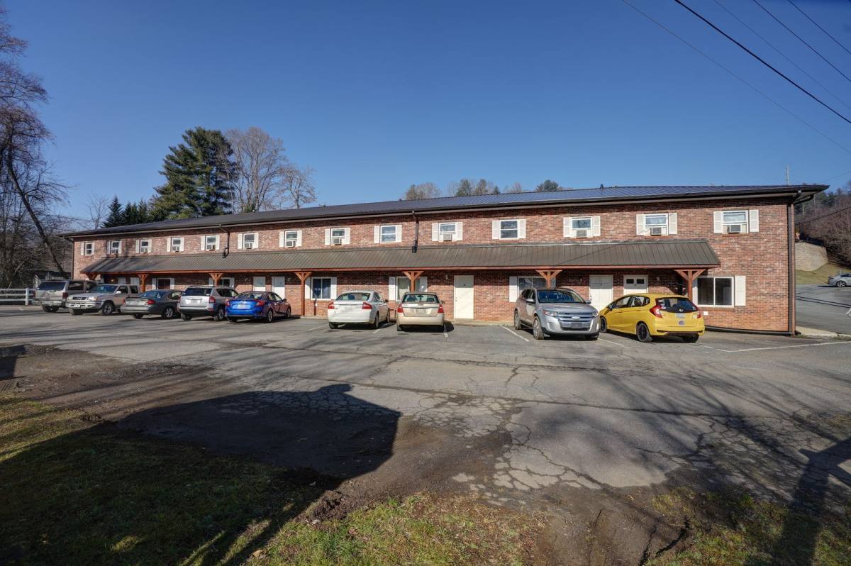 Apartment for rent at 71 Black Hawk Rd, Cullowhee, NC 28723