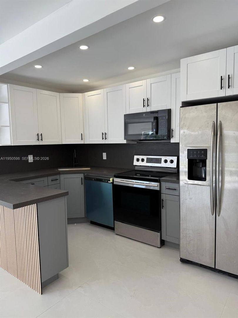 House for rent at 1056 SW 2nd St, Hallandale, FL 33009