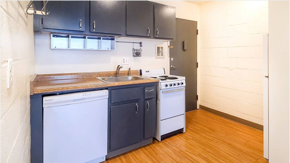 Apartment for rent at 2155 NW Flanders St, Portland, OR 97210