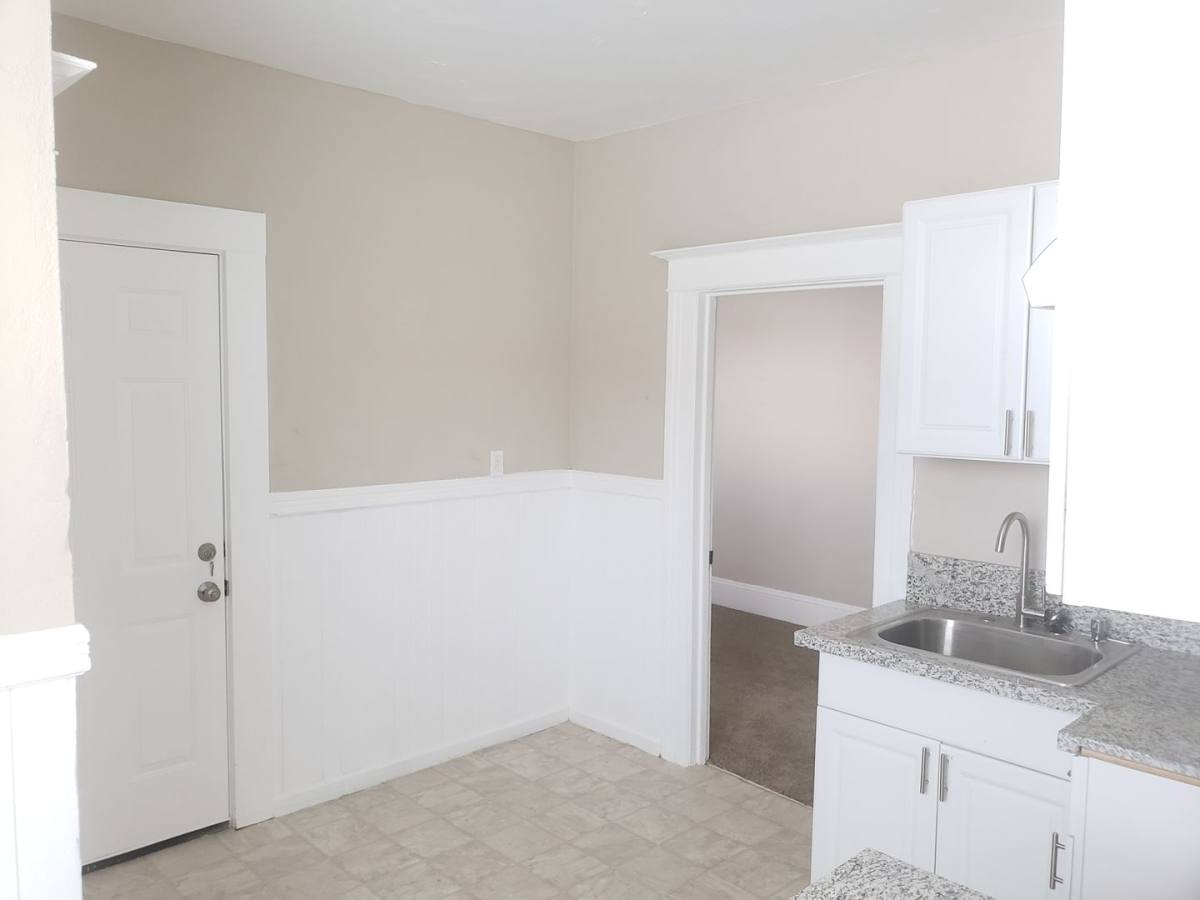 Apartment for rent at 317-331 5th St, Marysville, CA 95901