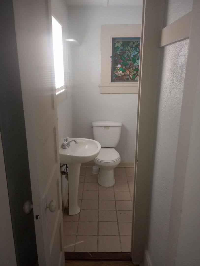 House for rent at 223 B2 N Hollywood Ave, Daytona Beach, FL 32118