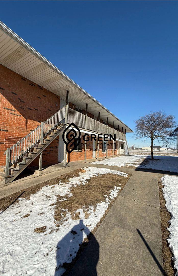Apartment for rent at 2755 Cooper Dr, Kankakee, IL 60901