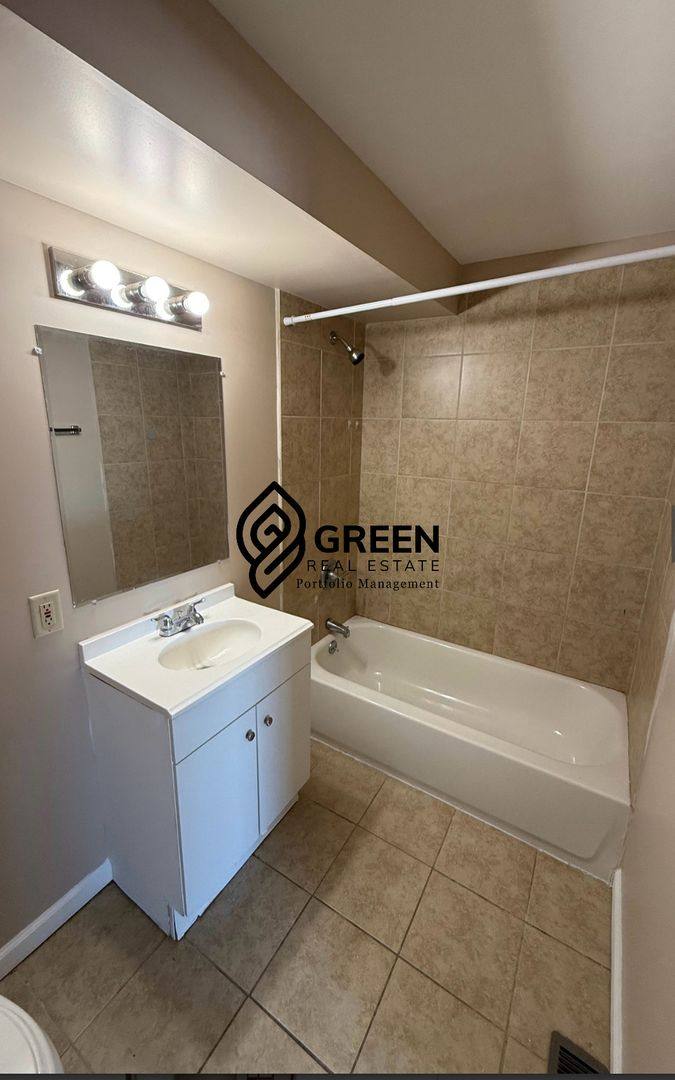 Apartment for rent at 2755 Cooper Dr, Kankakee, IL 60901