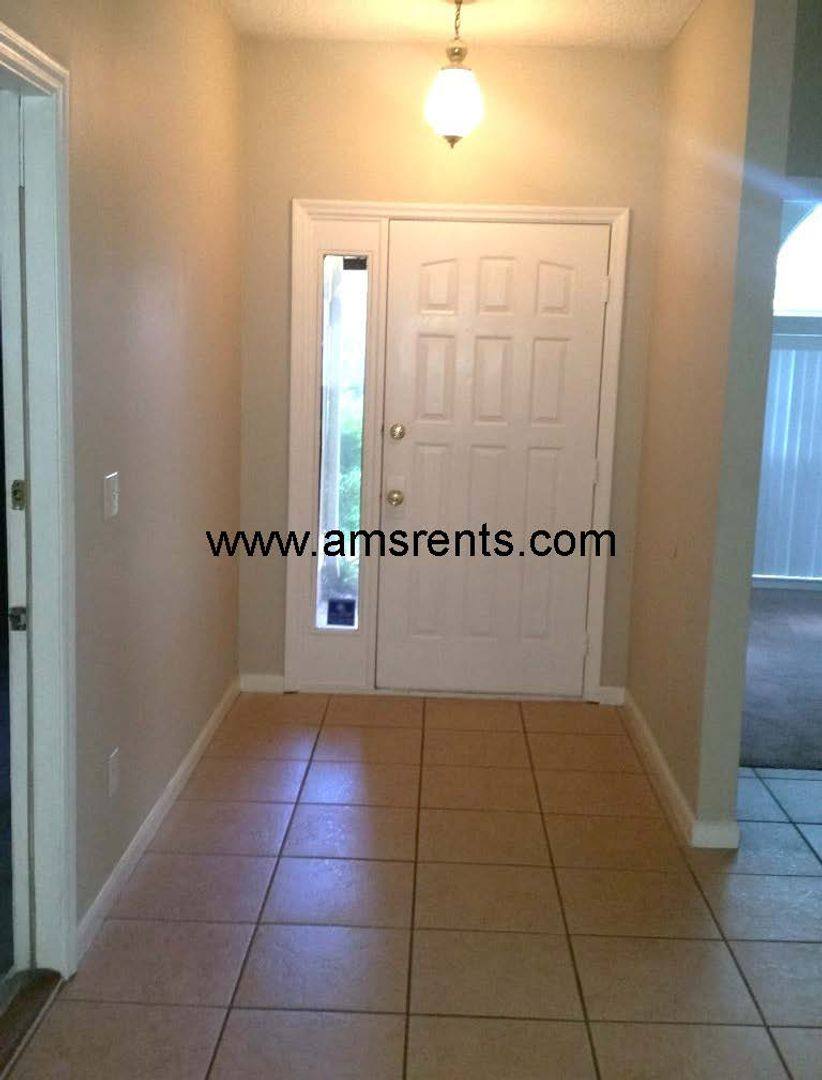 House for rent at 1812 Concord Dr, Apopka, FL 32703