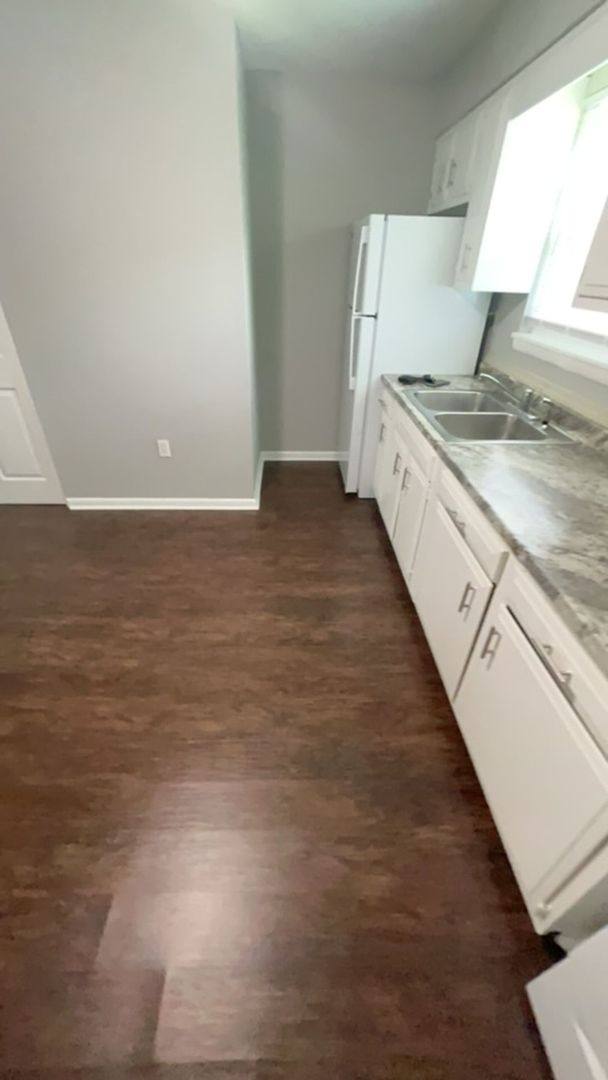 Apartment for rent at 3117, 3201, 3202, & 3204 Melody Acres, Louisville, KY 40216
