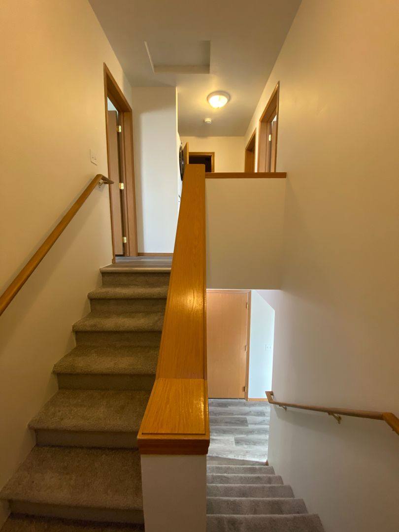 Apartment for rent at 1504 N Brook Court, Ellensburg, WA 98926