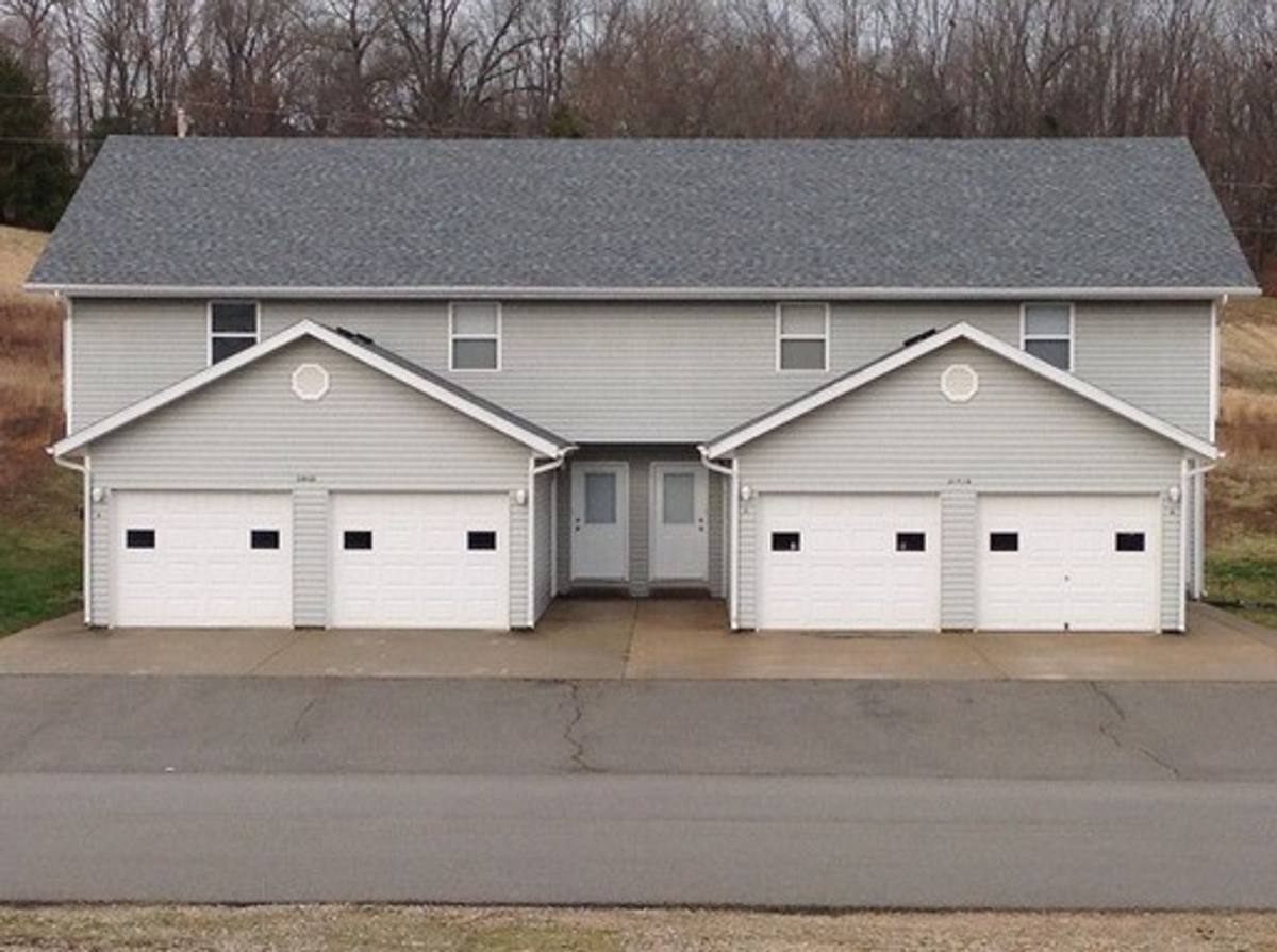 Apartment for rent at 24930 Scenic Dr, Waynesville, MO 65583