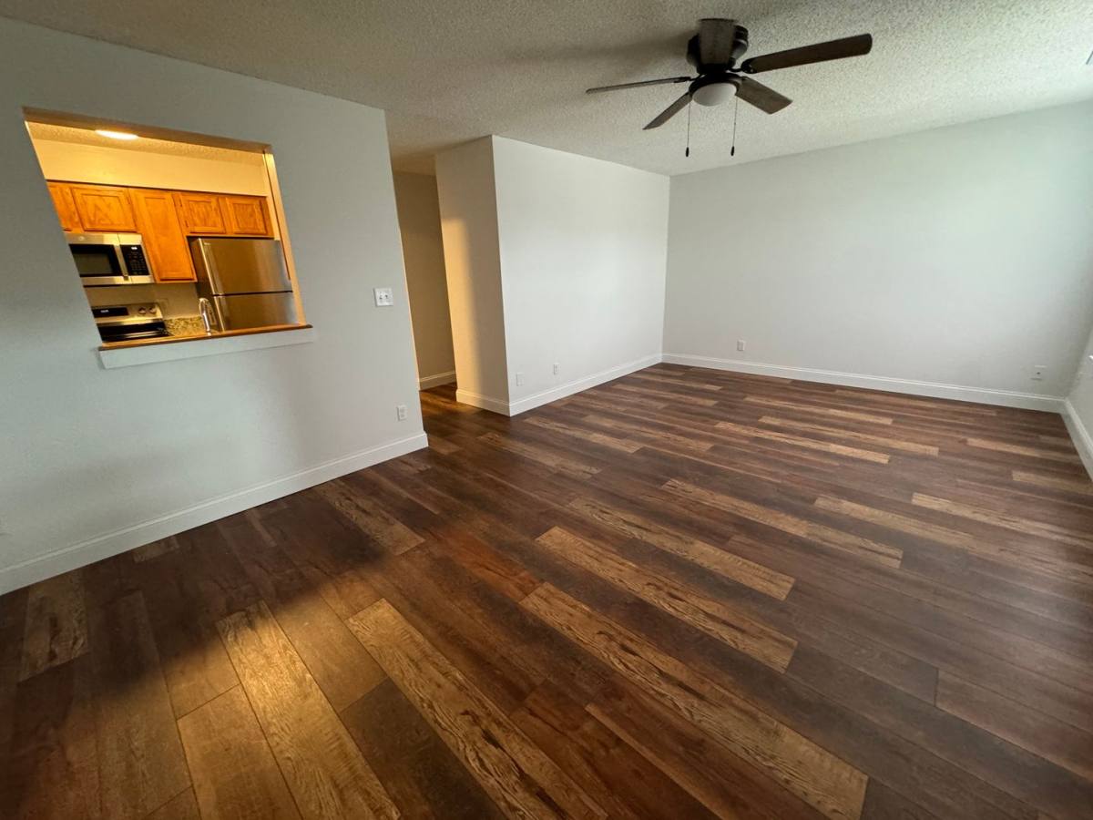 Apartment for rent at 621 Gateway Court, Lawrence, KS 66049