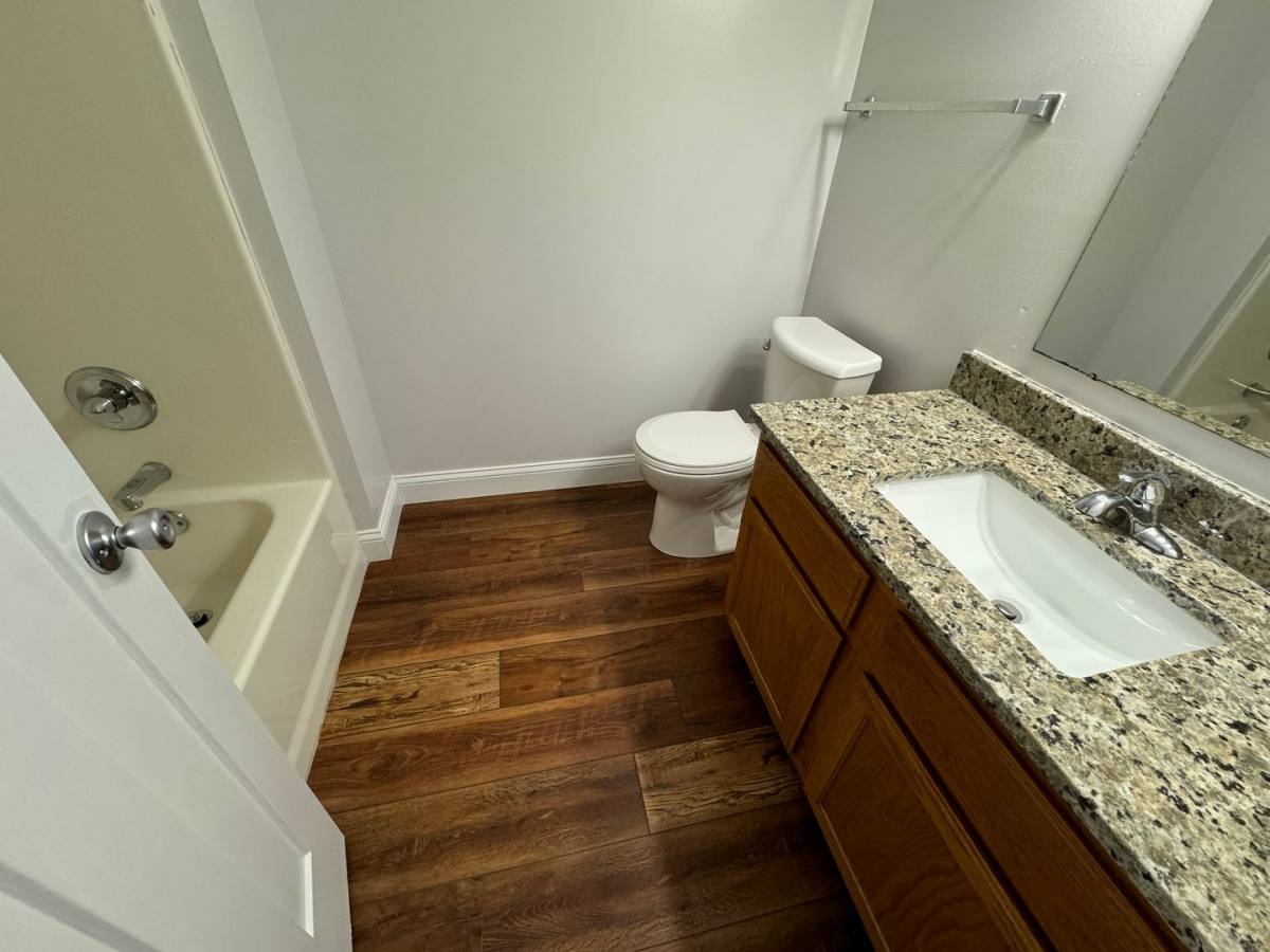 Apartment for rent at 621 Gateway Court, Lawrence, KS 66049