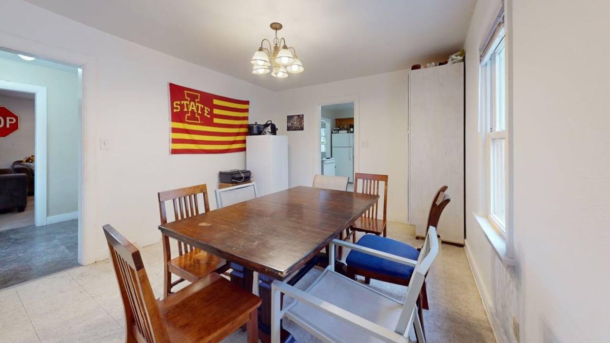 House for rent at 147 Campus Ave, Ames, IA 50014