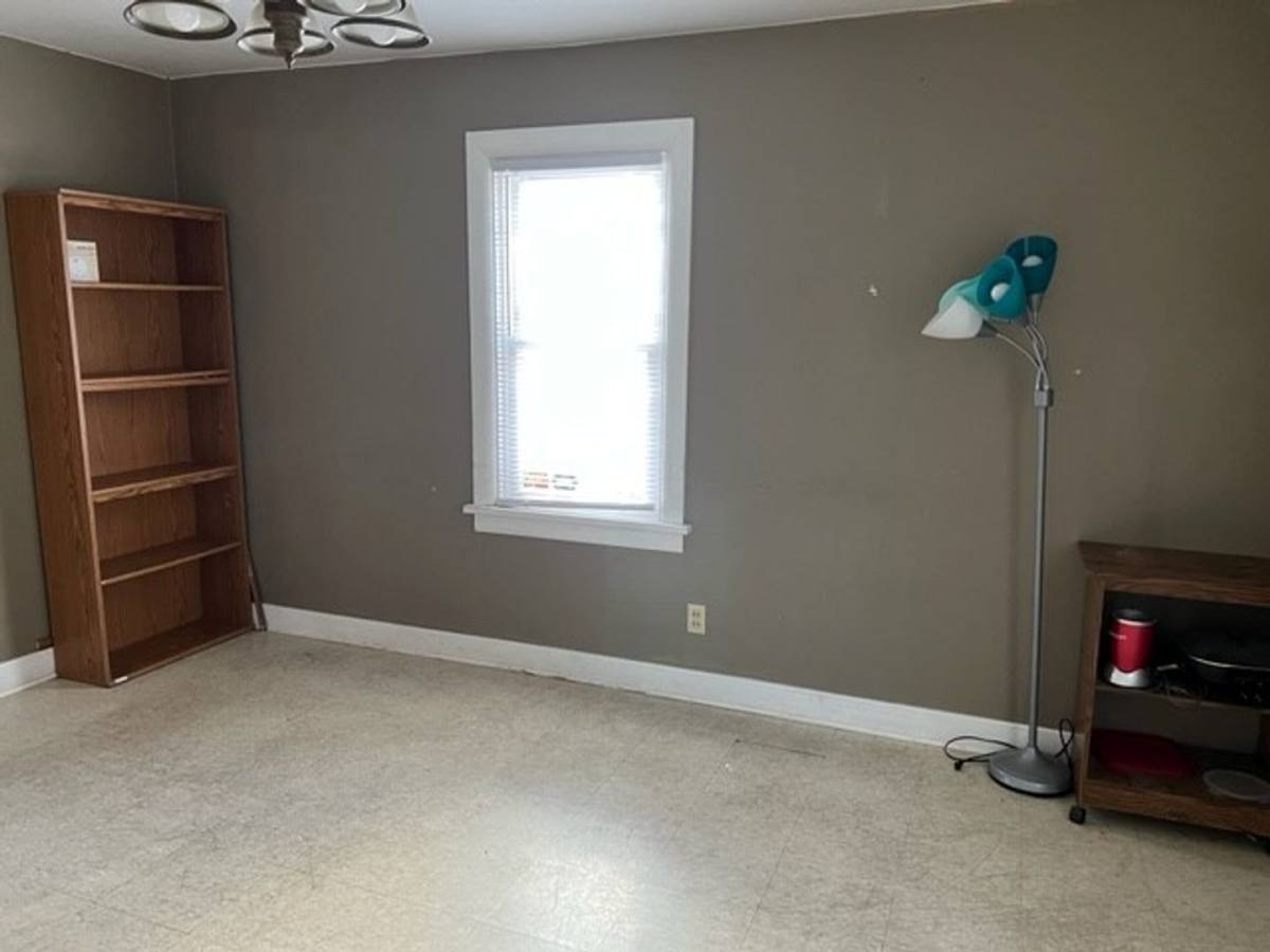 House for rent at 147 Campus Ave, Ames, IA 50014