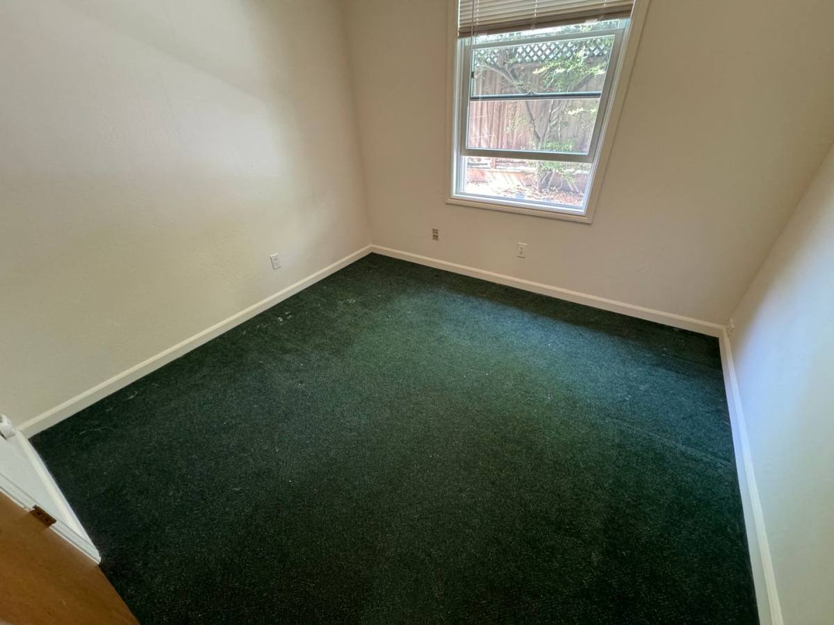 Apartment for rent at 2436 Ellsworth St, Berkeley, CA 94704