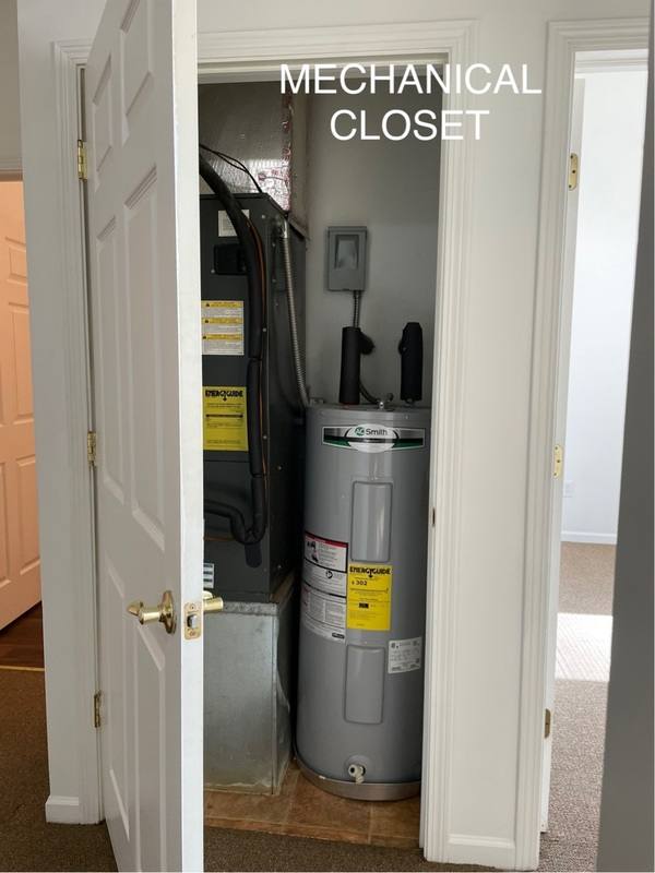 Apartment for rent at 113 N Harrison St #6, Alexandria, IN 46001