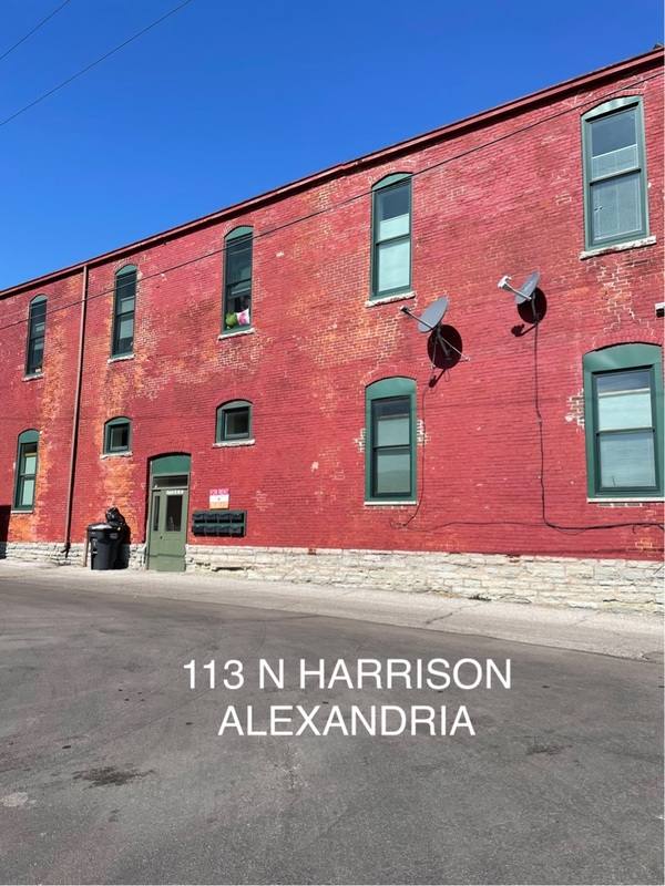 Apartment for rent at 113 N Harrison St #6, Alexandria, IN 46001