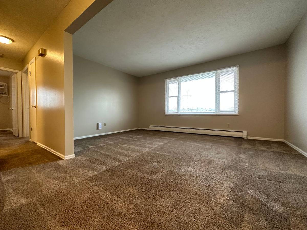 Apartment for rent at 601 Bradley Dr, Bloomington, IL 61701