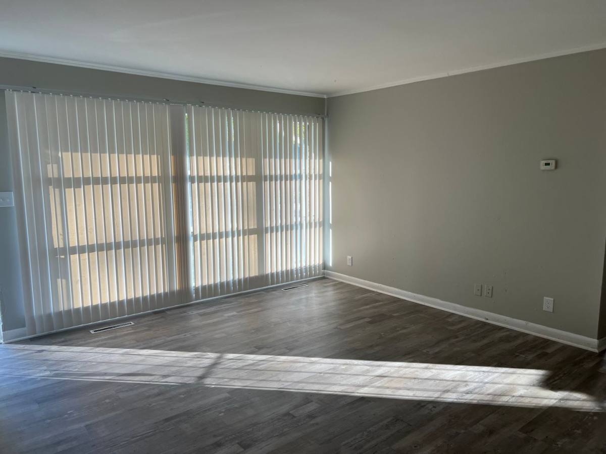 House for rent at 10020 Corning, Oak Park, MI 48237