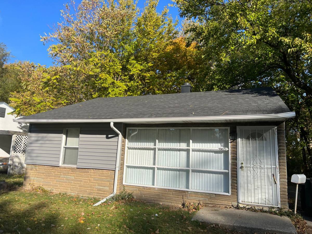 House for rent at 10020 Corning, Oak Park, MI 48237