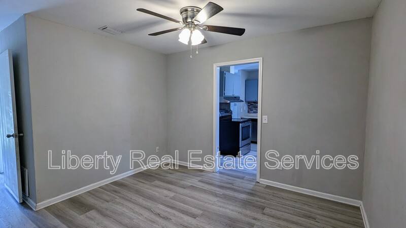 House for rent at 613 Franklin St, Hinesville, GA 31313