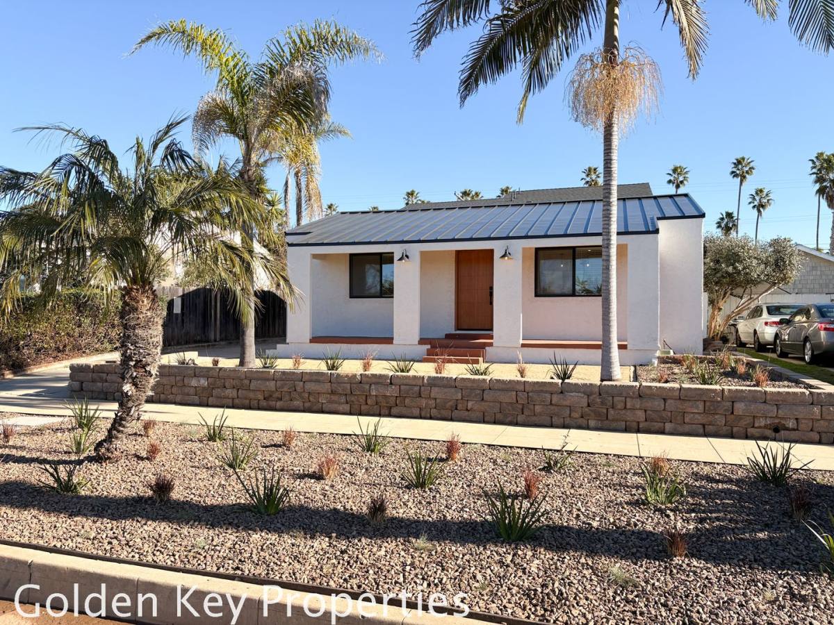 Apartment for rent at 1724 Broadway St, Oceanside, CA 92054