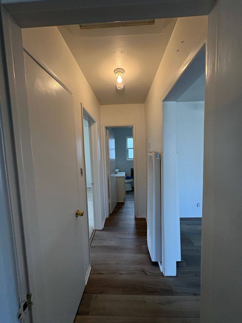 Apartment for rent at 346 Palos Verdes Dr, Redondo Beach, CA 90277