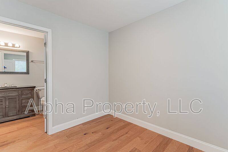 Apartment for rent at 305 Buncombe St #A, Greer, SC 29650
