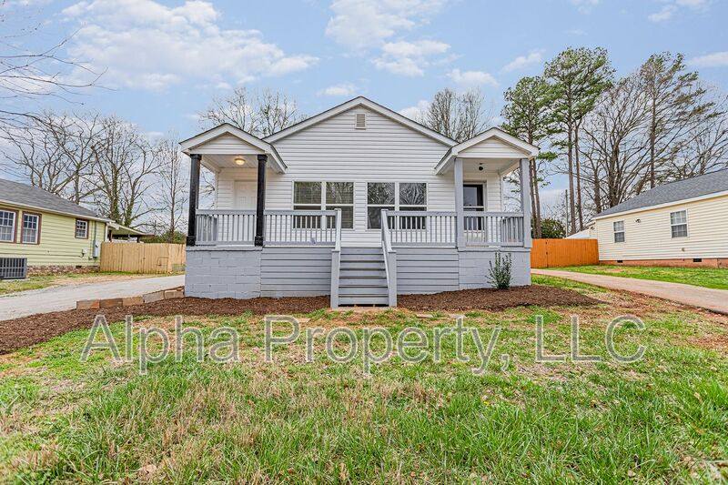 Apartment for rent at 305 Buncombe St #A, Greer, SC 29650