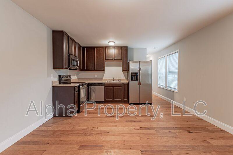 Apartment for rent at 305 Buncombe St #A, Greer, SC 29650
