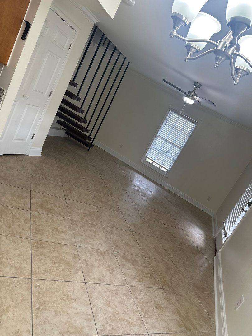Apartment for rent at 3008 5th St, Metairie, LA 70002