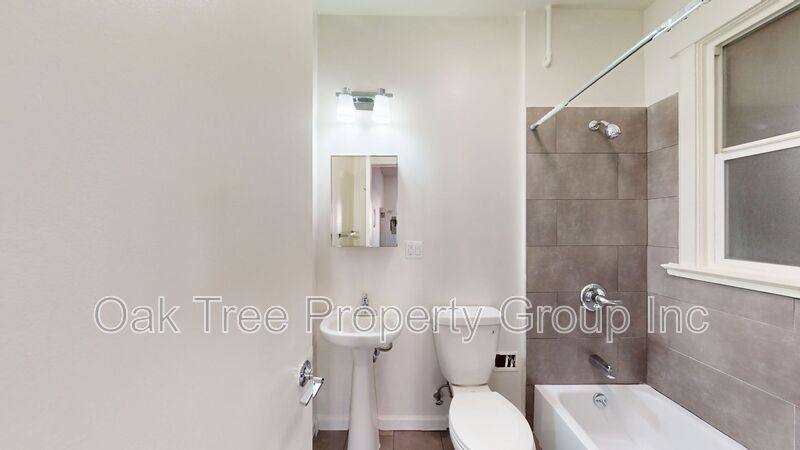 House for rent at 509 Sycamore St #10, Oakland, CA 94612