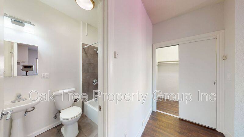 House for rent at 509 Sycamore St #10, Oakland, CA 94612