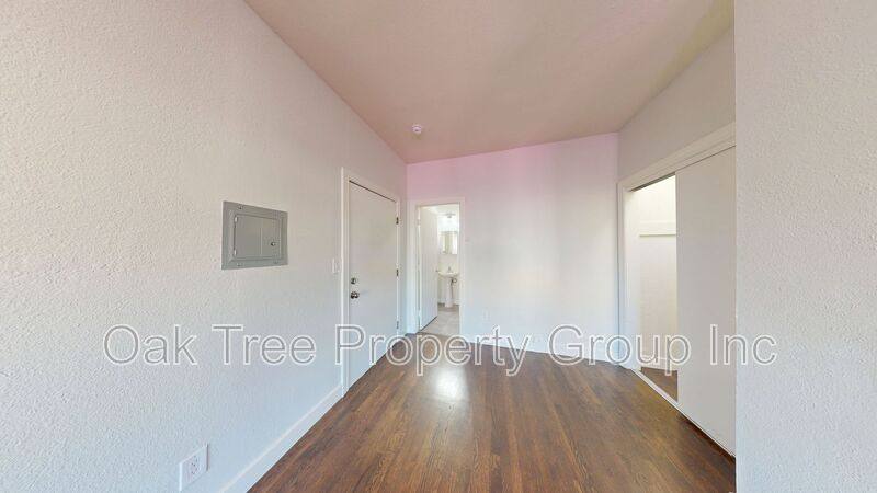 House for rent at 509 Sycamore St #10, Oakland, CA 94612