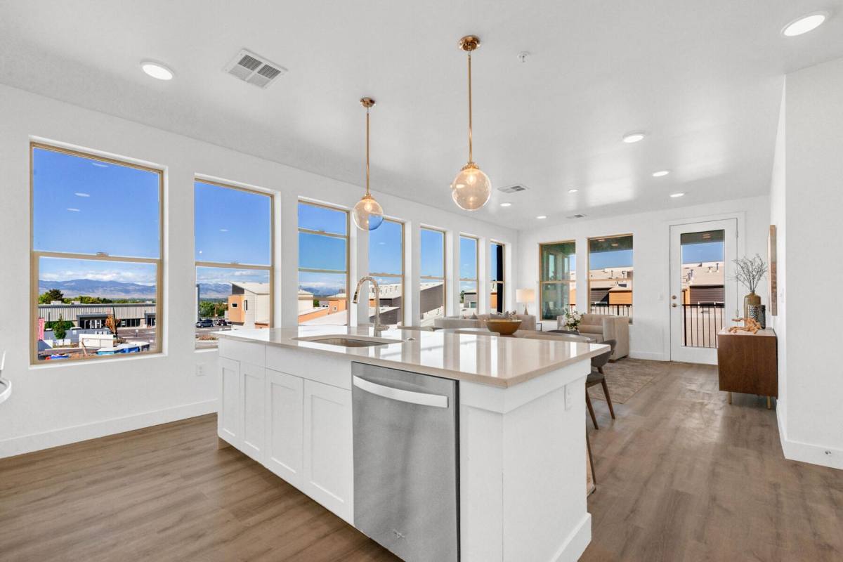 Apartment for rent at 2899 W 52 Ave, Denver, CO 80221