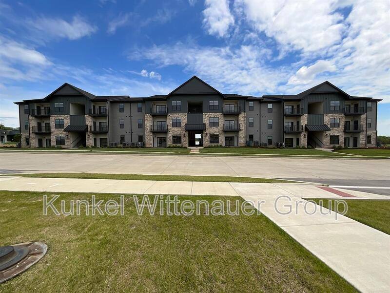 Apartment for rent at 94 Magnolia Dr #3103, Glen Carbon, IL 62034