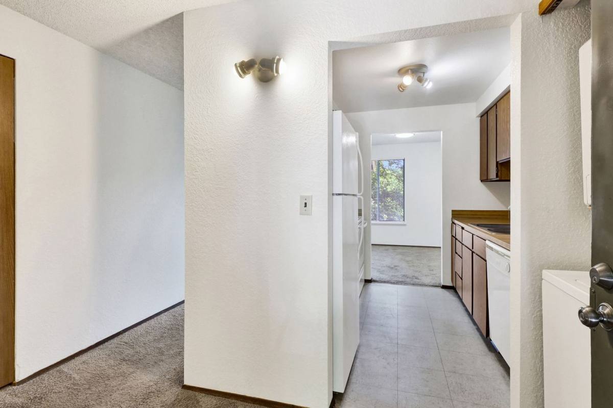 Apartment for rent at 316 & 320 Elwood Court, Bellingham, WA 98225