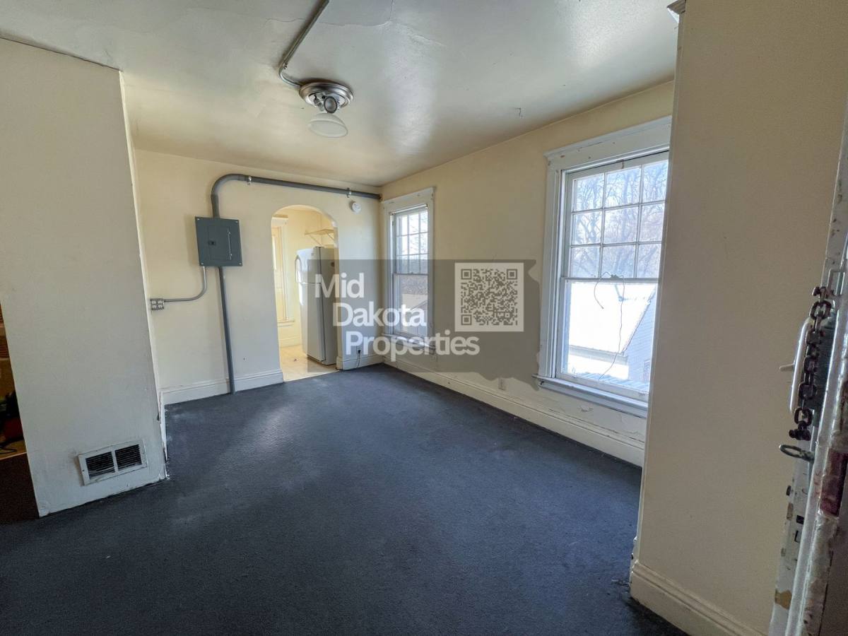 Apartment for rent at 509 W 3rd, Mitchell, SD 57301